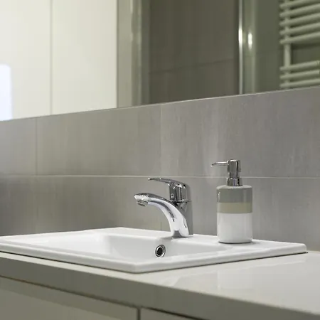 Apartament Gris